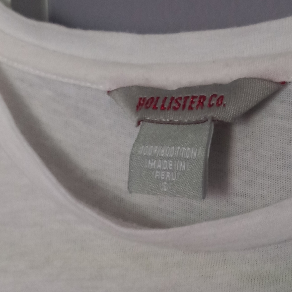 Vintage Hollister Tee - Picture 5 of 5